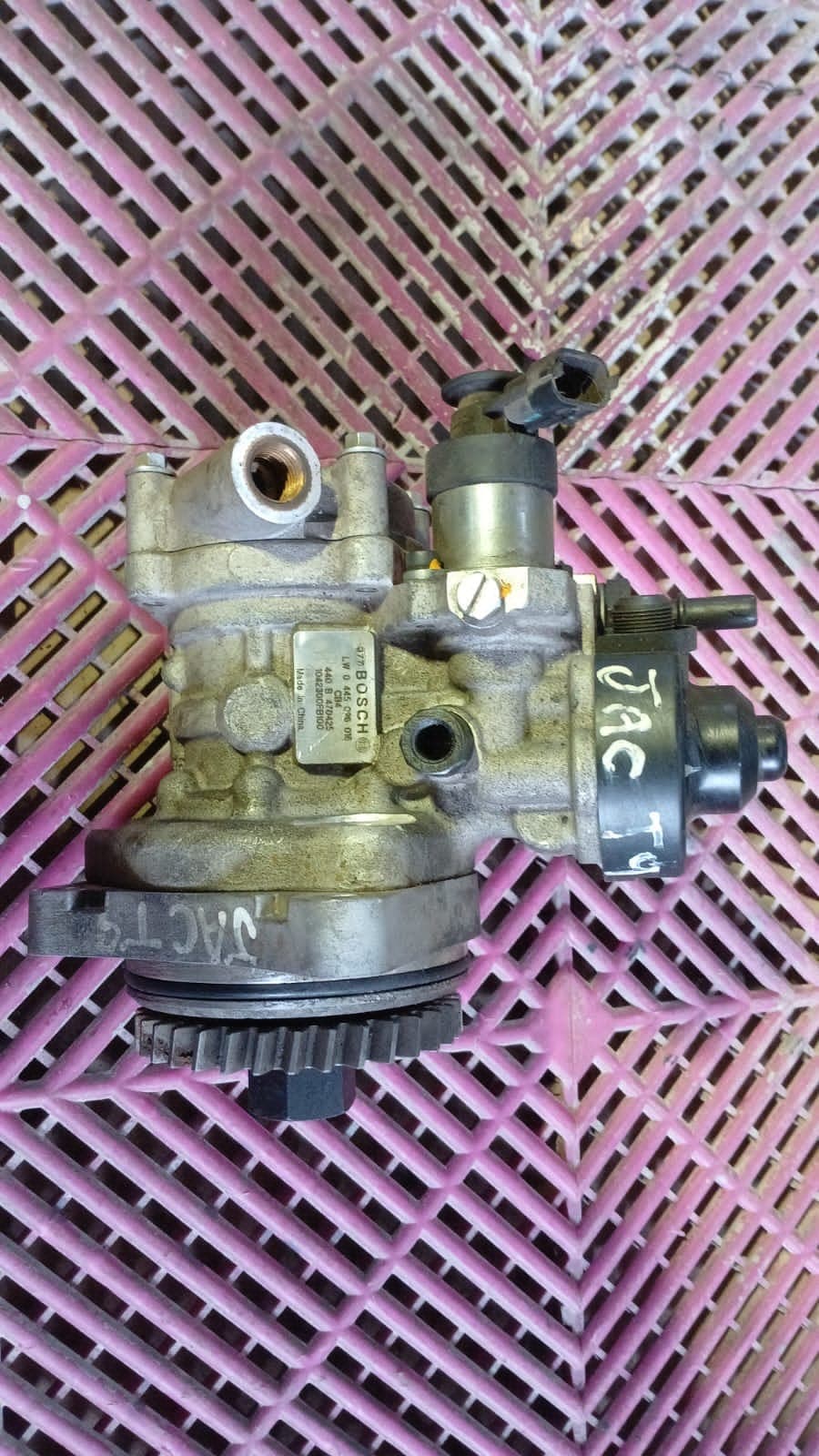Bomba Inyectora Jac T9